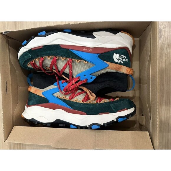 The North Face Other - Size 11 - The North Face Vectiv Taraval Peak - Mens - Kelp Tan / Ponderosa Green
